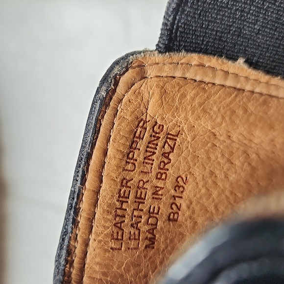 Madewell Nico Pointed Toe Black Chelsea Patent Leather Bootie - Picture 12 of 13